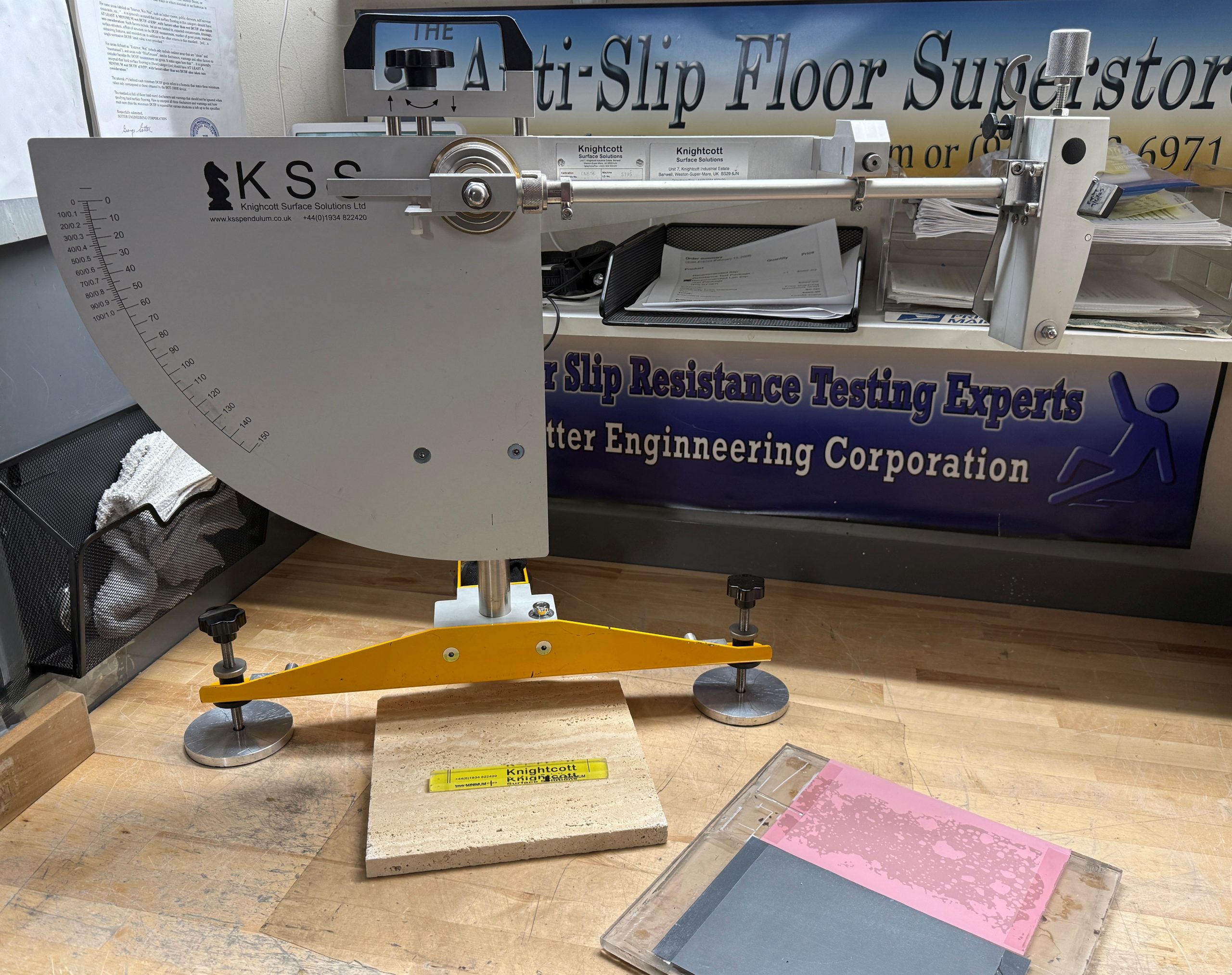 Pendulum Tester Lab testing services