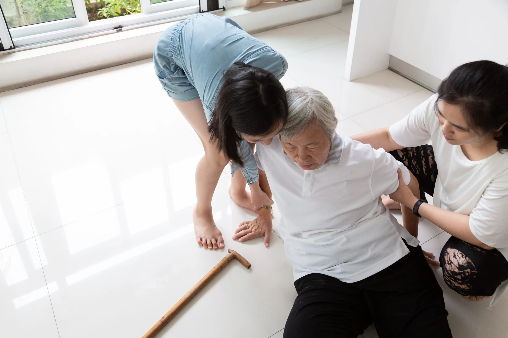 Slip and fall misinformation causes slip injuries